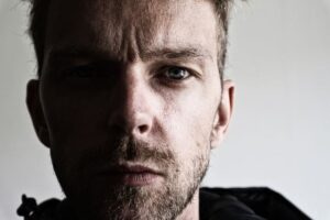 Le brain-rot: l'impact des réseaux sociaux sur nos capacités mentales. 