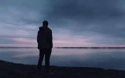 Suicide : les Causes, Facteurs de Risque et Déclencheurs.